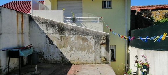 2 bedrooms House in Maia, Portugal No. 16367 3