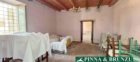 9-Zimmer Villa in Solarussa, Italy, Nr. 24930 43