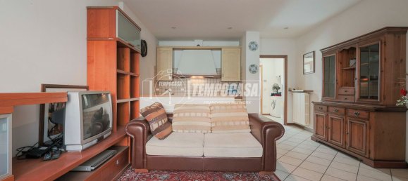 3 Schlafzimmer Wohnung in Imola, Italy, Nr. 321828 3