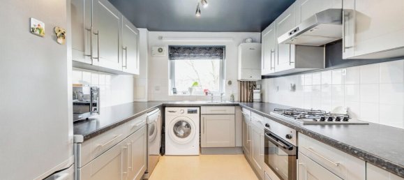 2 bedrooms Apartment in Bushey, United Kingdom No. 6228 2