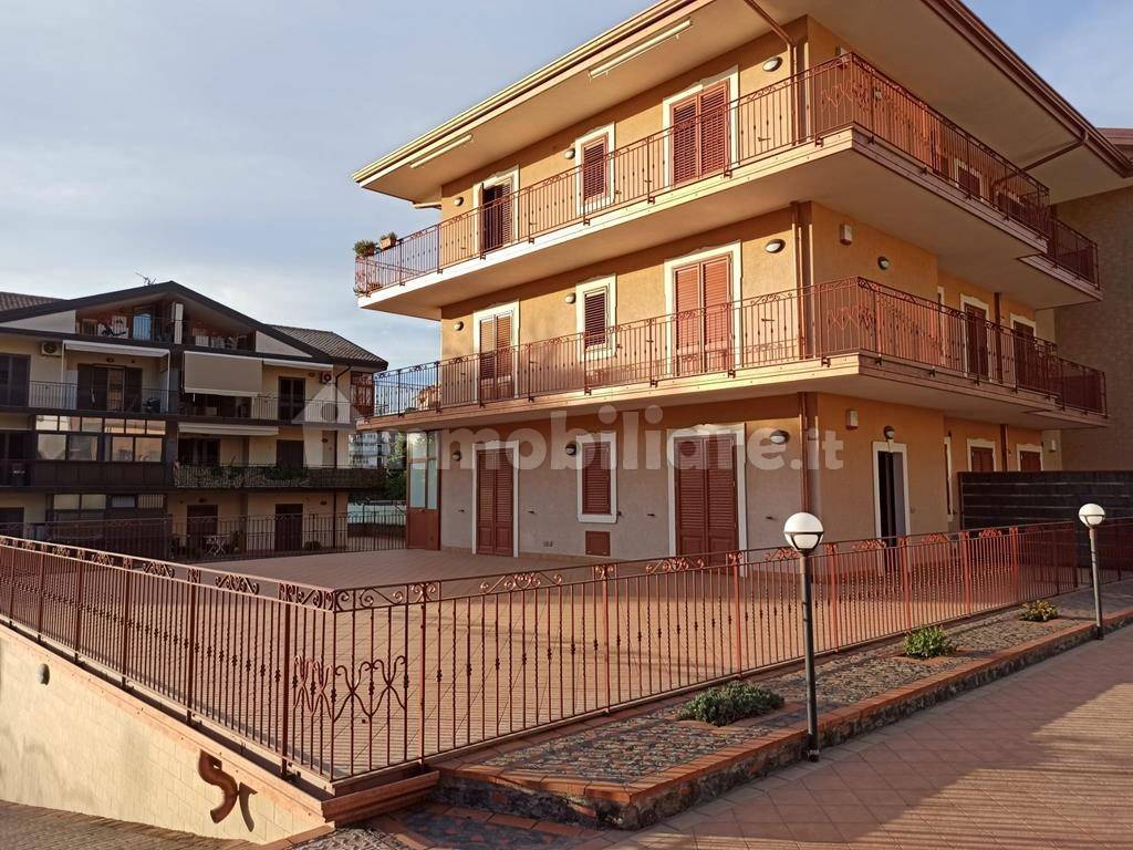 1 bedroom Apartment in Catania, Italy No. 85975