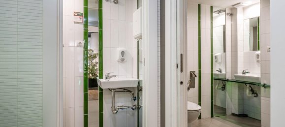 Gewerbliche Immobilie in Granada, Spain 160m², Nr. 166610 9