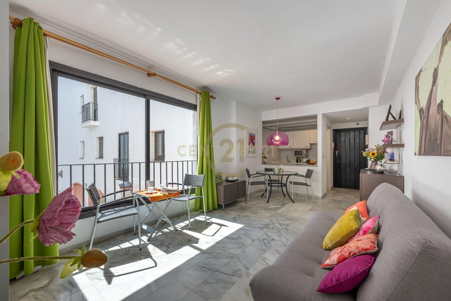 1 bedroom Apartment in Marbella, Spain No. 123992