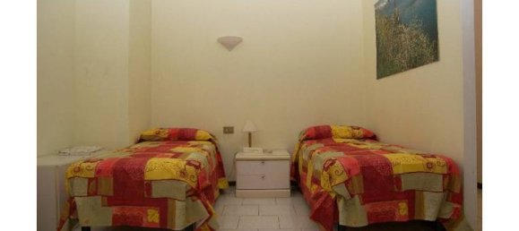 Apartamento de 1 dormitorio en Turin, Italy No. 254161 3