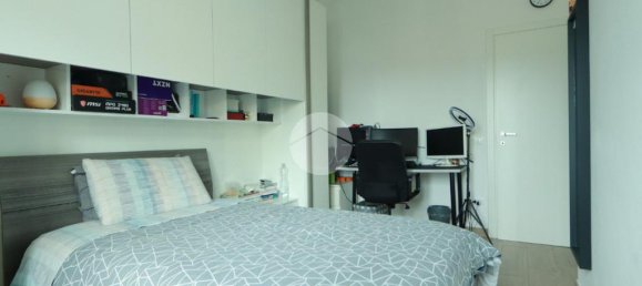 3 bedrooms Apartment in Pescara, Italy No. 208525 9