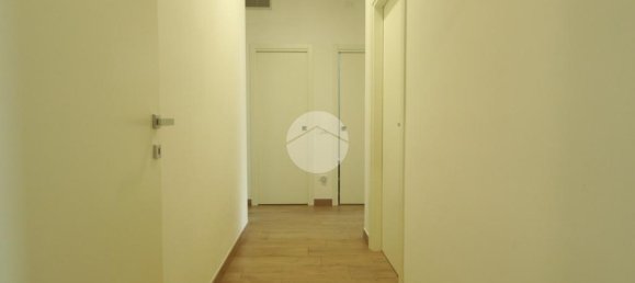 3 bedrooms Apartment in Pescara, Italy No. 208525 17