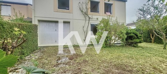 6 bedrooms House in Reims, France No. 234951 2