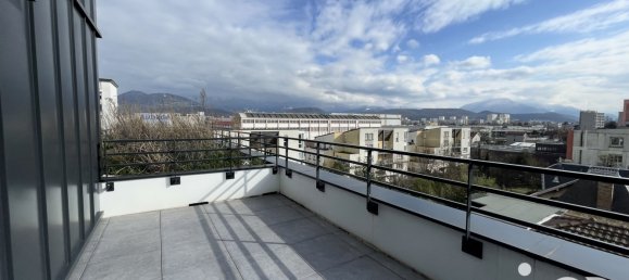4-salle Appartement à Grenoble, France No. 198158 16