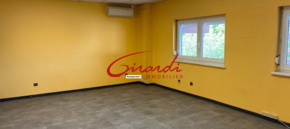  مكتب في Rixheim, France 181متر مربع رقم 89835 4