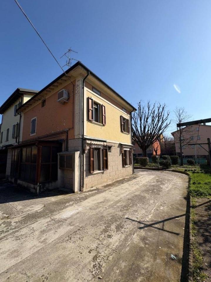5غرفة منزل في San Giovanni in Persiceto, Italy رقم 171381