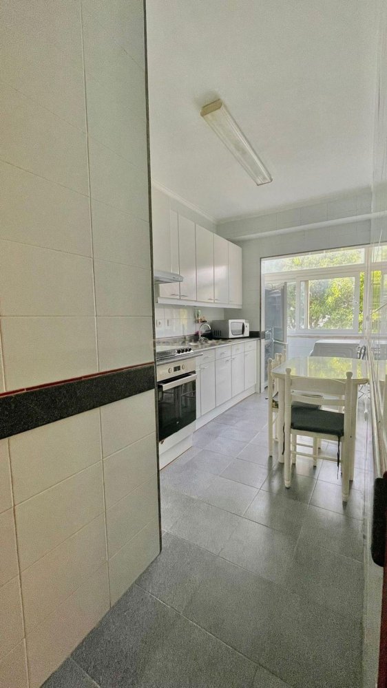 Квартира с 3 спальнями в Оэйраш, Португалия № 329204