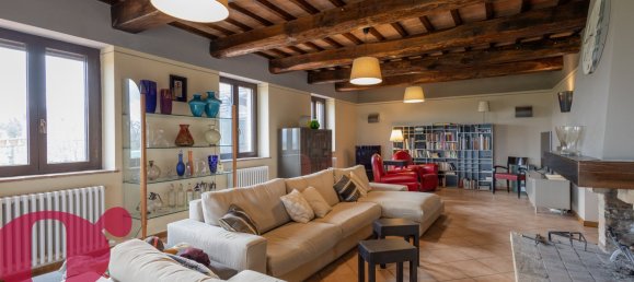 4 bedrooms House in Todi, Italy No. 358184 2