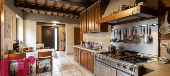 4 bedrooms House in Todi, Italy No. 358184 27