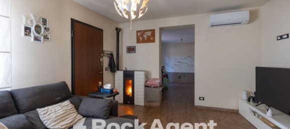 2 bedrooms House in Montecarlo, Italy No. 269284 11