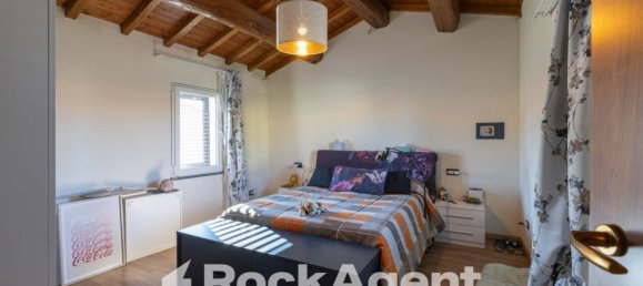 2 bedrooms House in Montecarlo, Italy No. 269284 13
