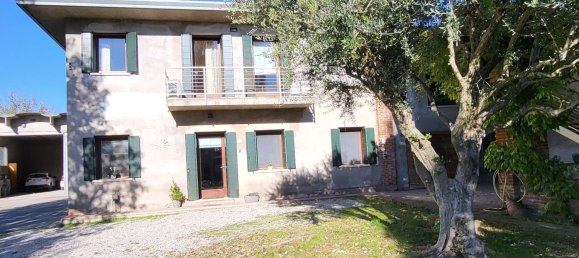 8 rooms House in Zimella, Italy No. 221576 22