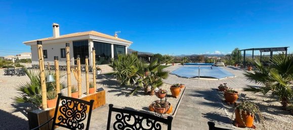 3 bedrooms Villa in Pinoso, Spain No. 14334 6