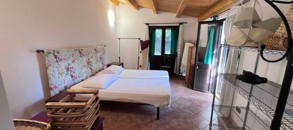 7 rooms Villa in Noto, Italy No. 80376 4