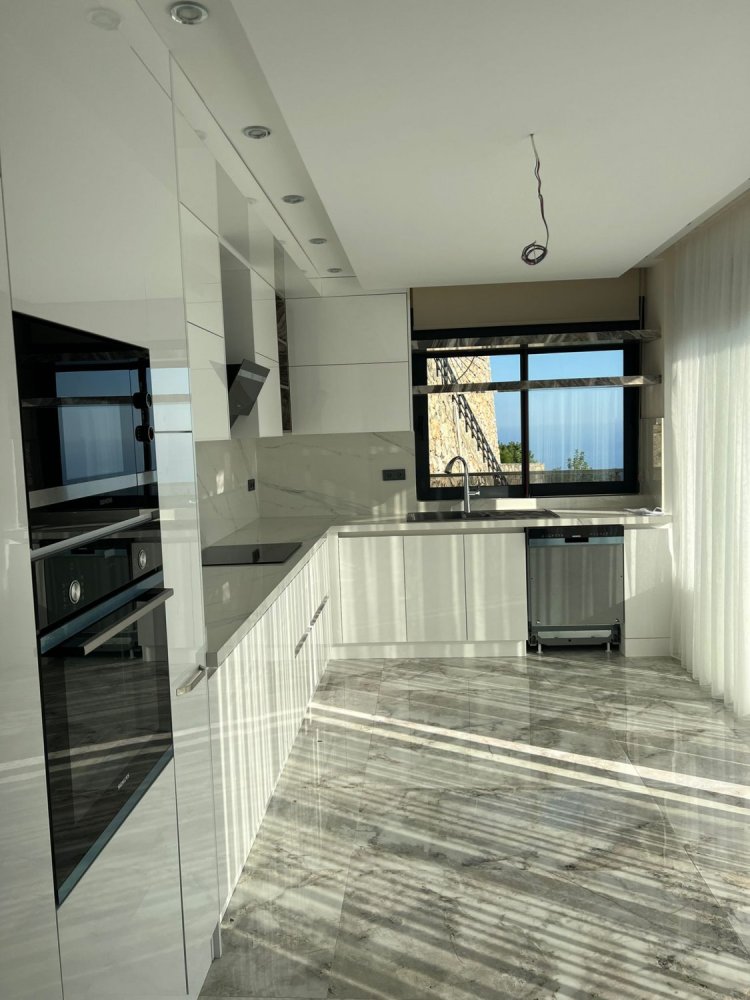 Villa 4+3 in Alanya, Turkey No. 23942