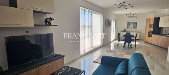 Ático de 3 dormitorios en Zebbug, Malta No. 7382 28