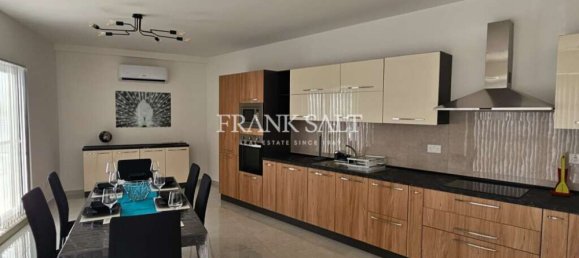 Ático de 3 dormitorios en Zebbug, Malta No. 7382 23