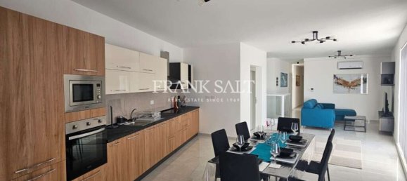 Ático de 3 dormitorios en Zebbug, Malta No. 7382 7