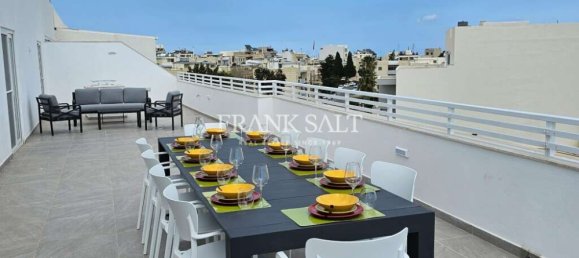 Ático de 3 dormitorios en Zebbug, Malta No. 7382 2