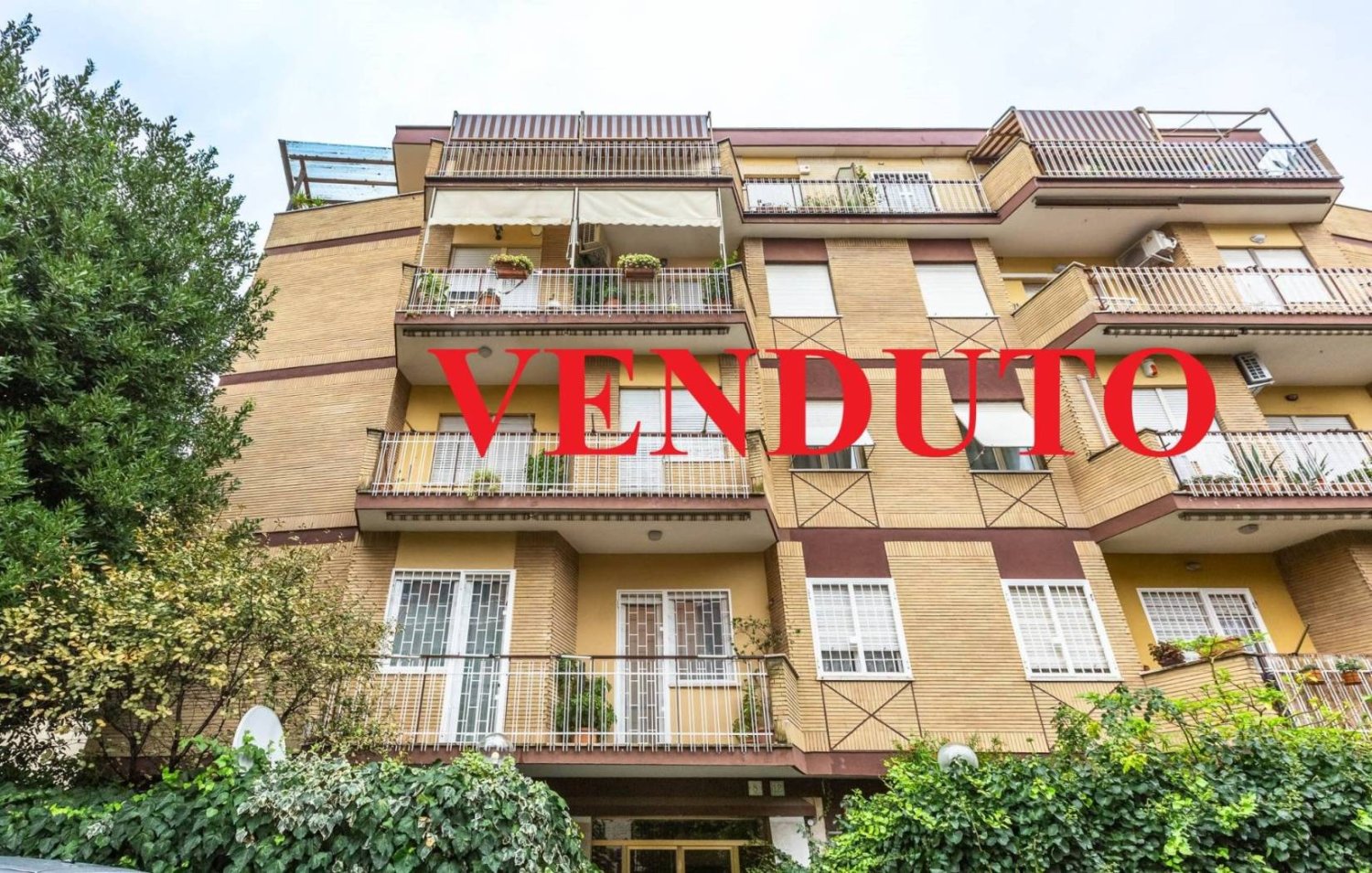 2 bedrooms Apartment in Rome, Italy No. 112515