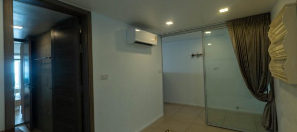 Кондоминиум  с 2 спальнями в Паттайя, Таиланд № 70854 16