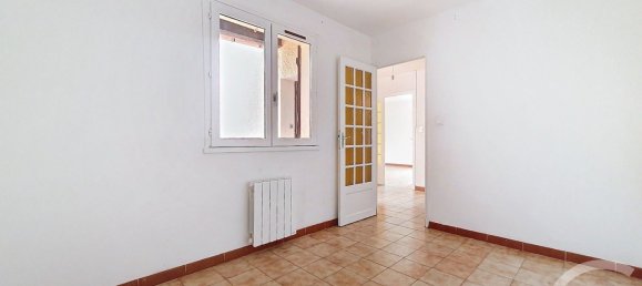 4 bedrooms Villa in Saint-Esteve, France No. 200564 31