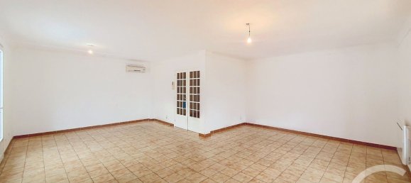 4 bedrooms Villa in Saint-Esteve, France No. 200564 28