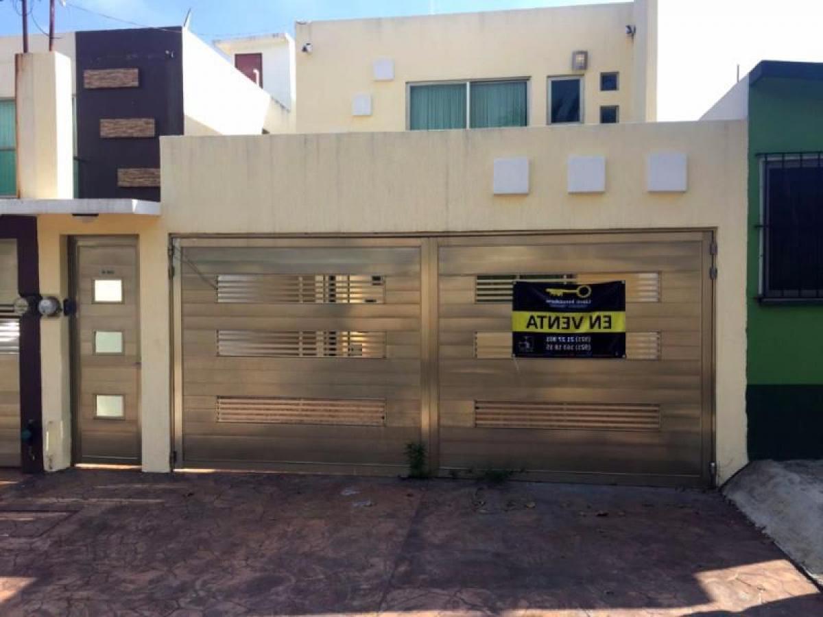 3 bedrooms House in Veracruz, Mexico No. 210325