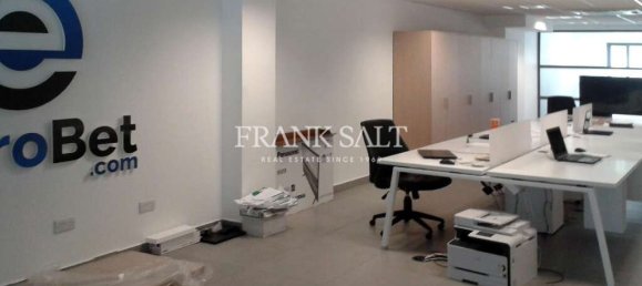 Escritório em Gzira, Malta 220 m² N.º 12038 15
