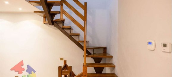 Villa de 6 divisões em Casorate Primo, Italy N.º 3561 14