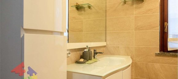 Villa de 6 divisões em Casorate Primo, Italy N.º 3561 24