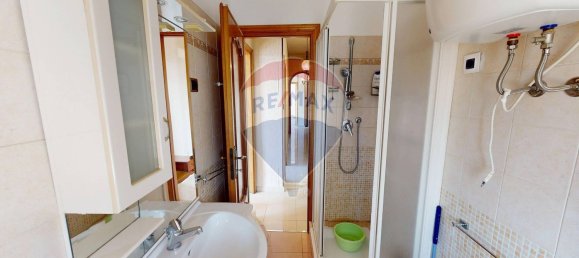 Квартира с 5 комнатами в Генуя, Италия № 106047 12