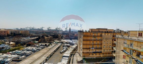 Квартира с 5 комнатами в Генуя, Италия № 106047 20