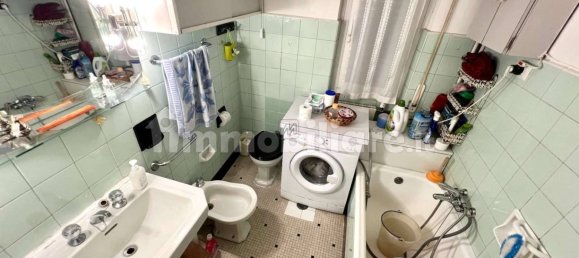 2 bedrooms Apartment in Genoa, Italy No. 337213 15