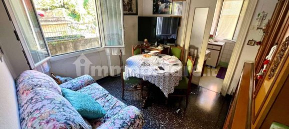 2 bedrooms Apartment in Genoa, Italy No. 337213 9