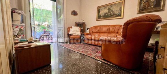 2 bedrooms Apartment in Genoa, Italy No. 337213 4