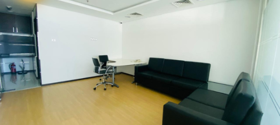 102.6m² Office in Jumeirah Lake Towers, UAE No. 42883 13