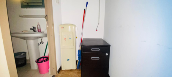 102.6m² Office in Jumeirah Lake Towers, UAE No. 42883 12