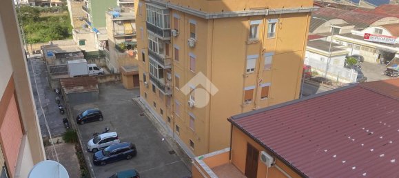 2 Schlafzimmer Wohnung in Palermo, Italy, Nr. 105423 5