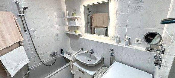 Квартира с 2 комнатами в Швабах, Германия № 266466 5