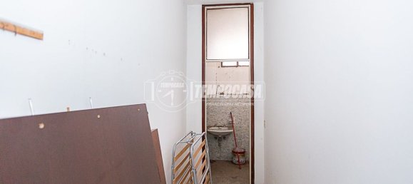 Офис 238м² в Брешиа, Италия № 274260 20