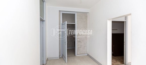 Офис 238м² в Брешиа, Италия № 274260 18