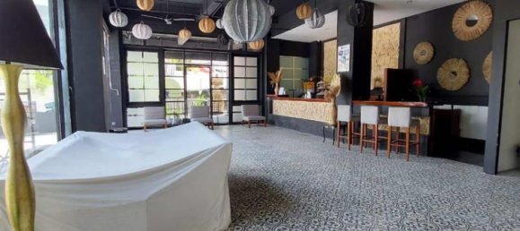 Отель, гостиница с 50 спальнями в Kuta, Индонезия № 4402 6