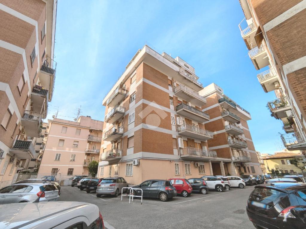 Apartamento T2 em Ciampino, Italy N.º 215466