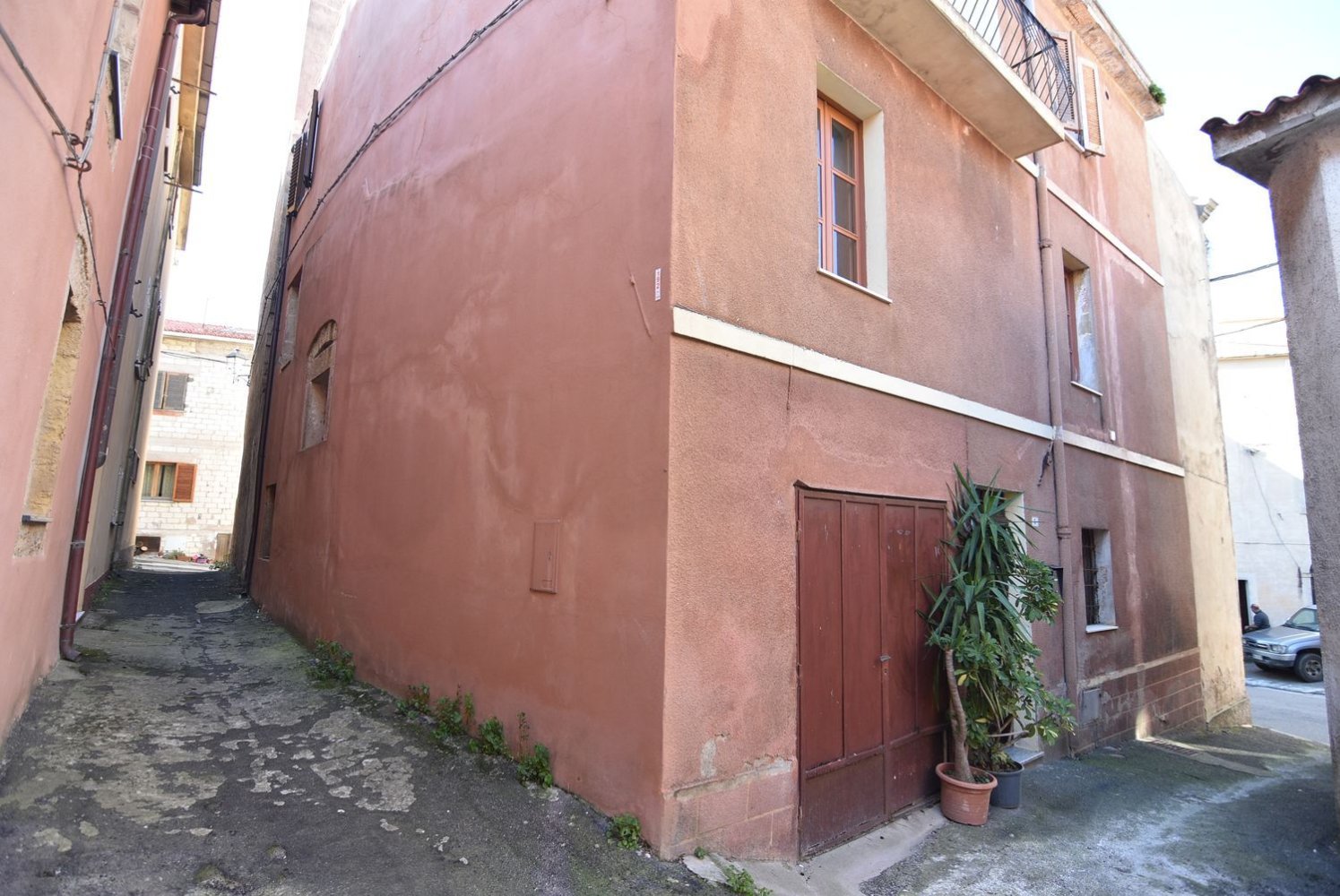 6 bedrooms House in Cuglieri, Italy No. 353722