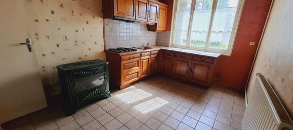 2 bedrooms House in Manche, France No. 362029 3